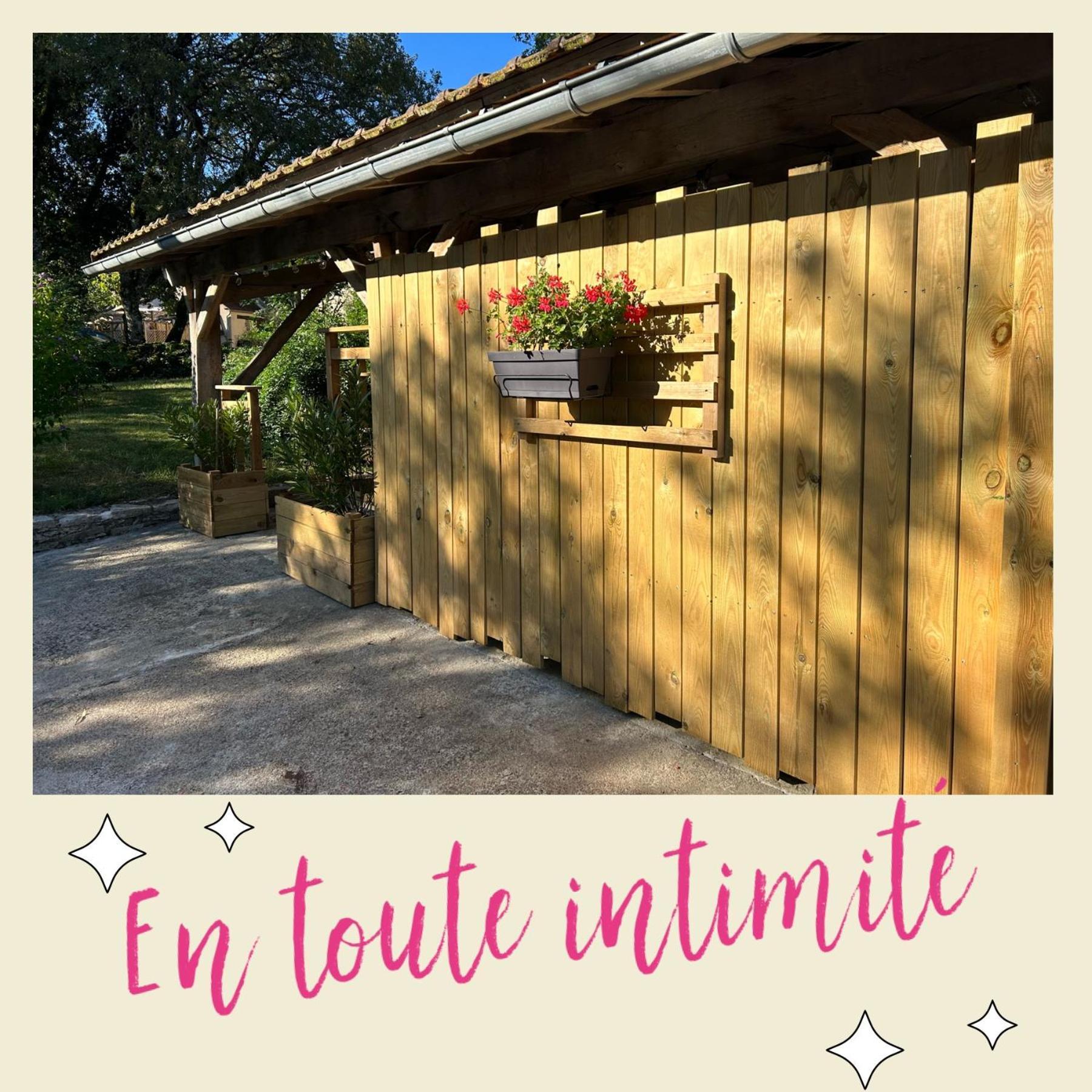 Le Domaine De La Claire Fontaine Gites -Chambres D'Hotes Montvalent Экстерьер фото